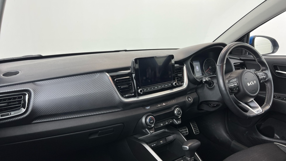 Used Kia Stonic 2023 for sale - 77685632: Photo 3