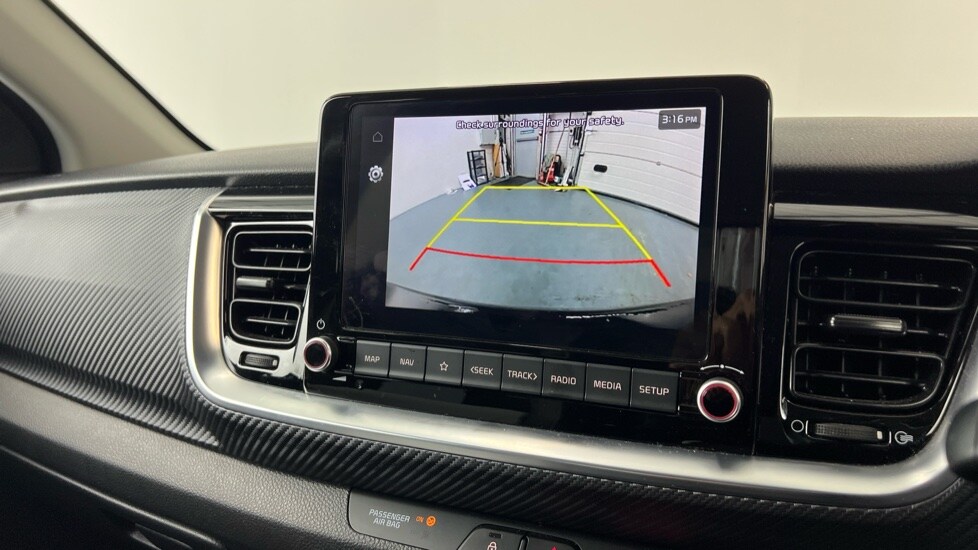 Used Kia Stonic 2023 for sale - 77685632: Photo 35