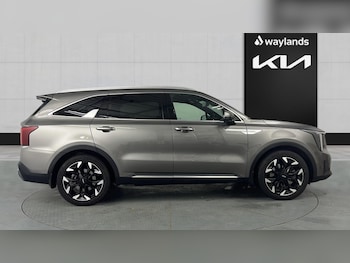 Used Kia Sorento 2025 for sale - 77702783: Photo