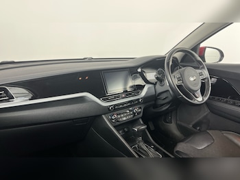 Used Kia Niro 2020 for sale - 79057075: Photo
