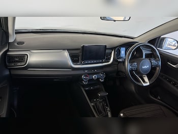 Used Kia Stonic 2023 for sale - 76008325: Photo 3
