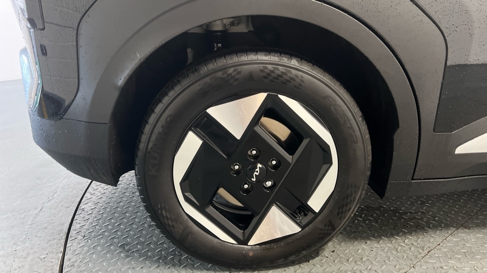 Used Kia EV3 2025 for sale - 76873120: Photo 23