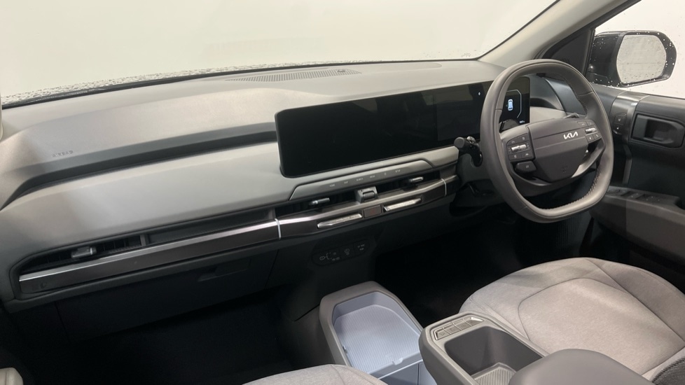 Used Kia EV3 2025 for sale - 76873120: Photo 3