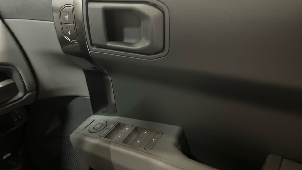 Used Kia EV3 2025 for sale - 76873120: Photo 36