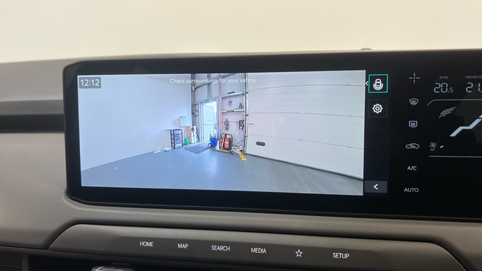 Used Kia EV3 2025 for sale - 76873120: Photo 41