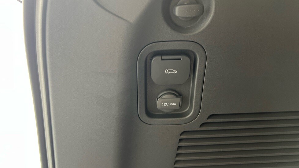 Used Kia EV9 2024 for sale - 76062302: Photo 57