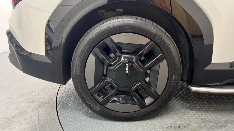 Used Kia EV9 2024 for sale - 76062302: Photo 68