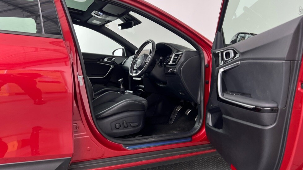 Used Kia XCeed 2023 for sale - 75776124: Photo 20