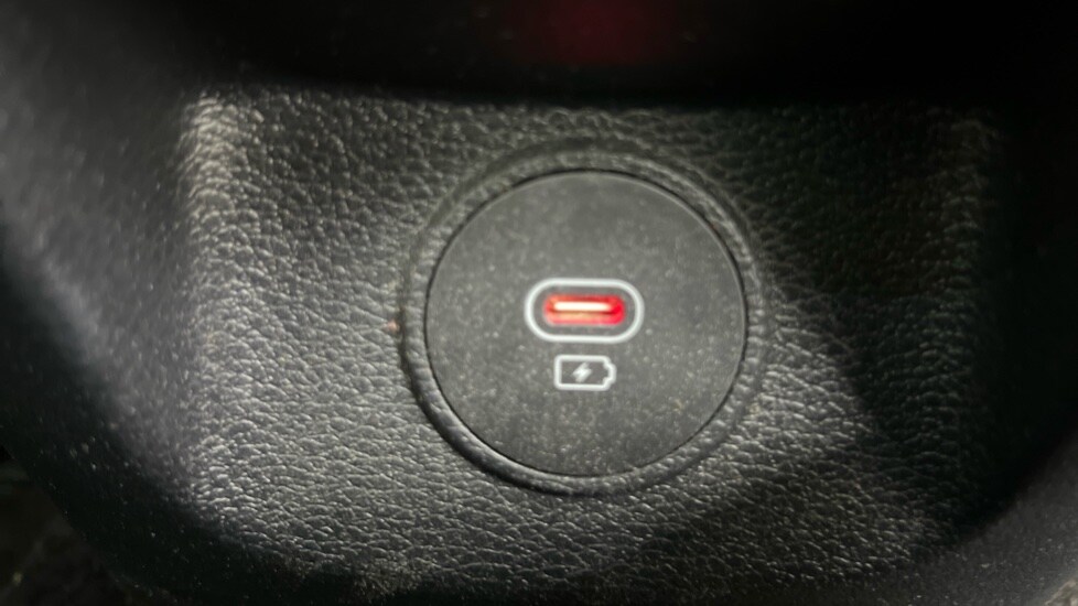 Used Kia XCeed 2023 for sale - 75776124: Photo 27