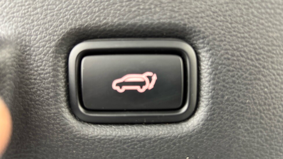 Used Kia XCeed 2023 for sale - 75776124: Photo 29
