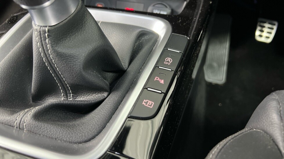 Used Kia XCeed 2023 for sale - 75776124: Photo 38