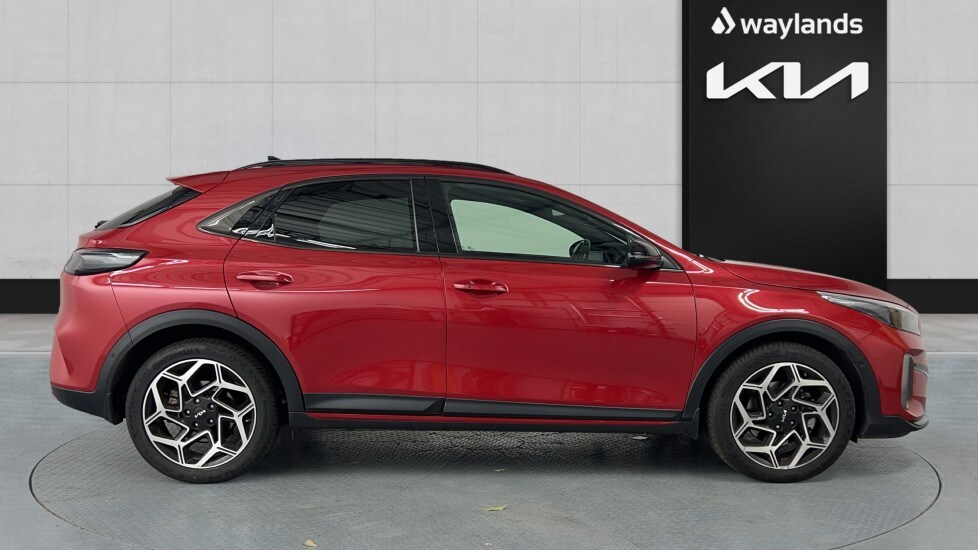 Used Kia XCeed 2023 for sale - 75776124: Photo 4