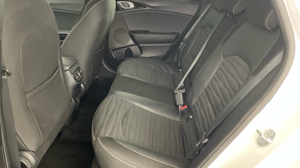 Used Kia Ceed 2025 for sale - 77360597: Photo 12