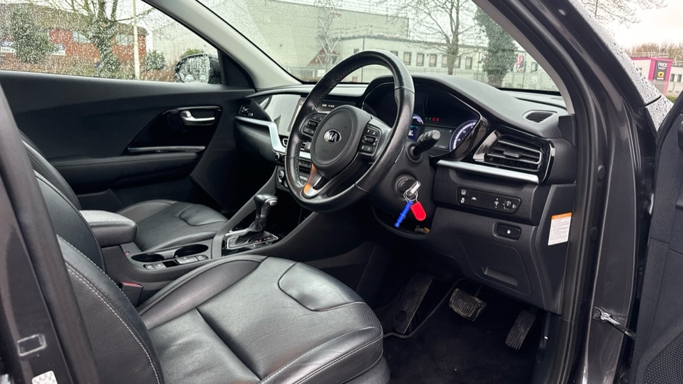 Used Kia Niro 2021 for sale - 77885306: Photo 25