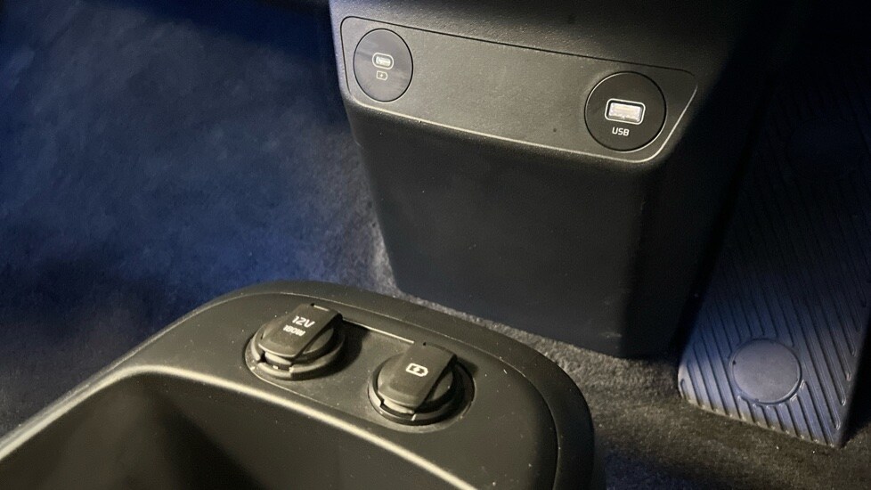 Used Kia EV6 2023 for sale - 76869882: Photo 44