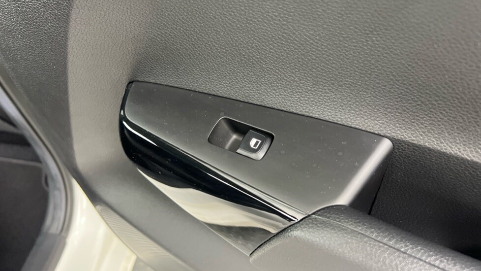 Used Kia Picanto 2023 for sale - 75943398: Photo 33