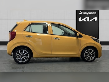 Used Kia Picanto 2023 for sale - 76519392: Photo