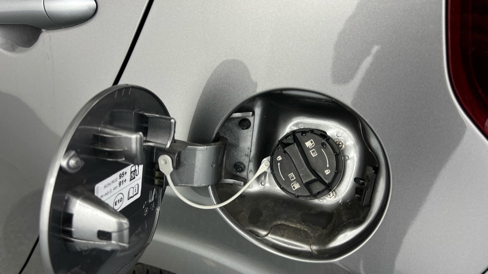 Used Kia Picanto 2024 for sale - 76870924: Photo 18