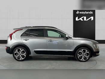 Used Kia Niro 2023 for sale - 78377504: Photo