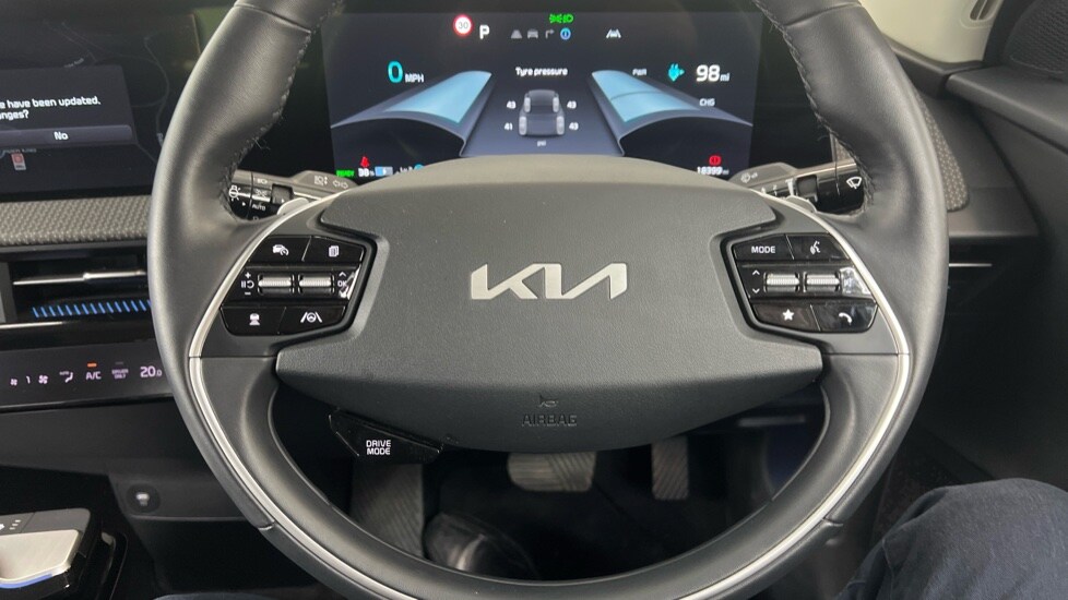 Used Kia EV6 2022 for sale - 77971796: Photo 37