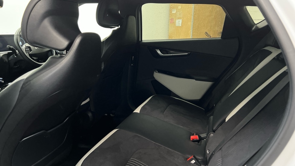 Used Kia EV6 2023 for sale - 77372945: Photo 10