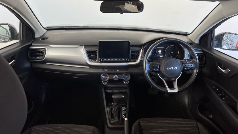 Used Kia Stonic 2023 for sale - 76609567: Photo 6