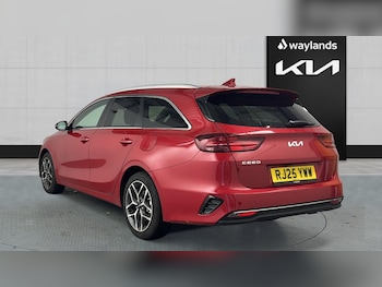 Used Kia Ceed 2025 for sale - 75959613: Photo