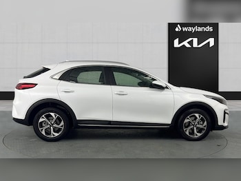 Used Kia XCeed 2025 for sale - 78936430: Photo
