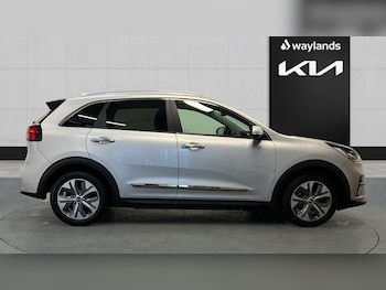 Used Kia Niro 2021 for sale - 76602908: Photo