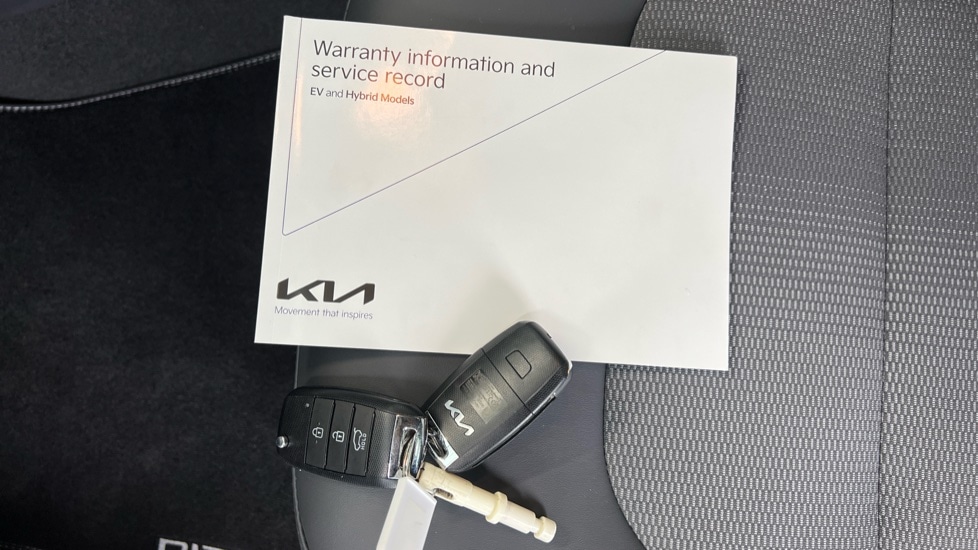 Used Kia Niro 2023 for sale - 76954305: Photo 11