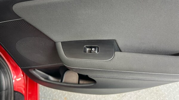 Used Kia Ceed 2024 for sale - 76021990: Photo 32
