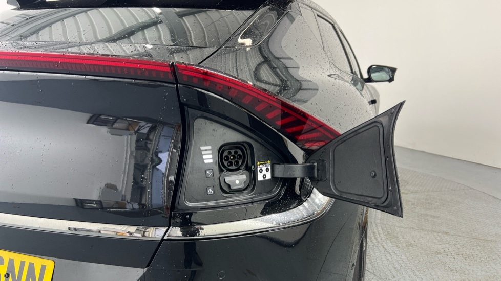 Used Kia EV6 2023 for sale - 76874442: Photo 16