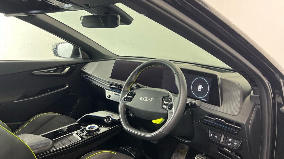 Used Kia EV6 2023 for sale - 76874442: Photo 32