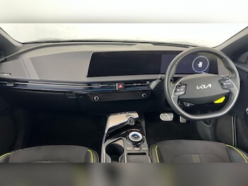 Used Kia EV6 2023 for sale - 76874442: Photo