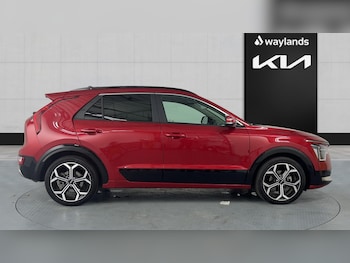 Used Kia Niro 2024 for sale - 76868595: Photo