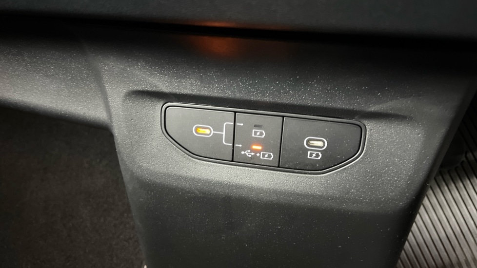 Used Kia EV6 2025 for sale - 78022215: Photo 38