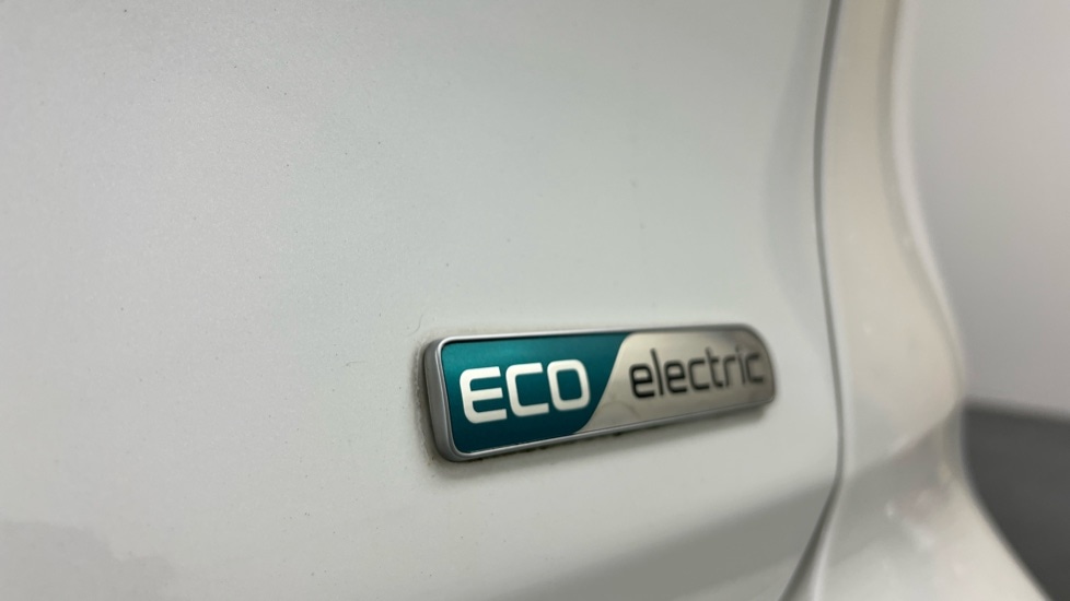 Used Kia Niro 2021 for sale - 76528920: Photo 12