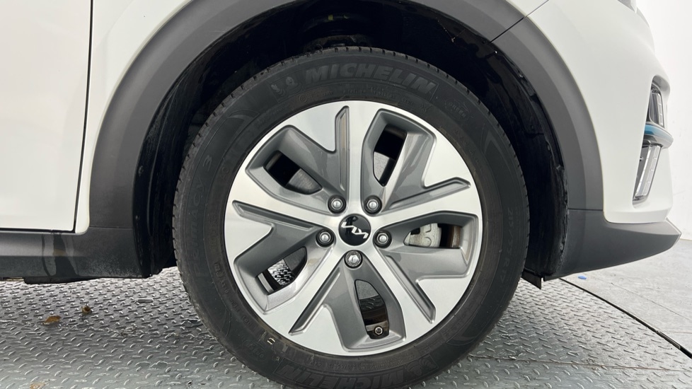 Used Kia Niro 2021 for sale - 76528920: Photo 5