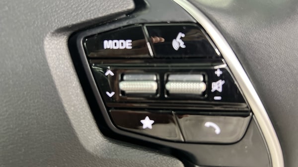 Used Kia EV6 2023 for sale - 76234116: Photo 14