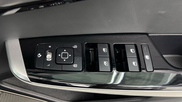 Used Kia EV6 2023 for sale - 76234116: Photo 19