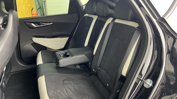 Used Kia EV6 2023 for sale - 76234116: Photo 37