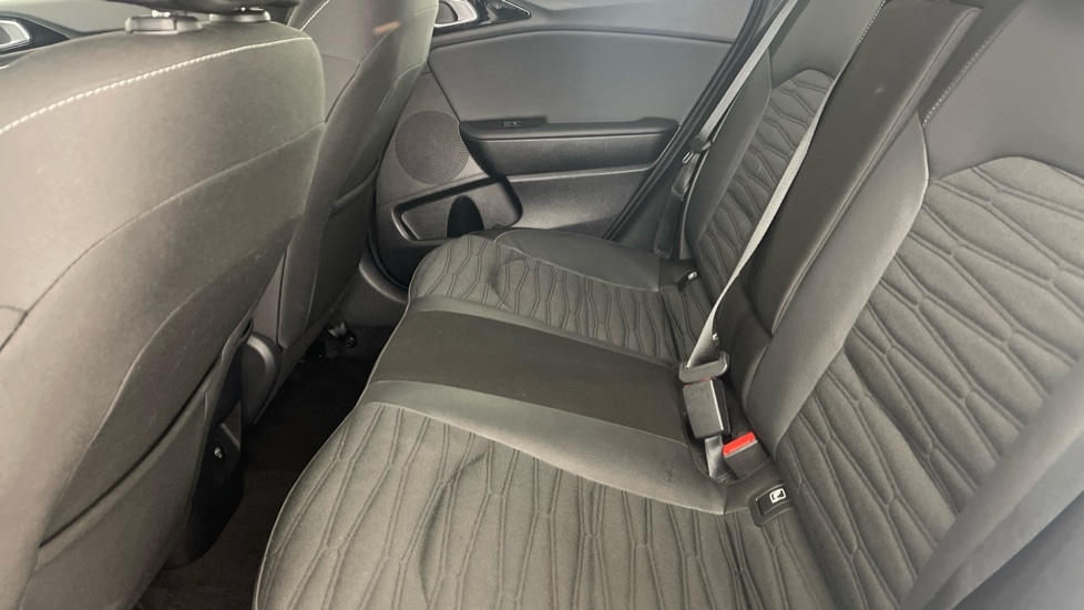 Used Kia Ceed 2025 for sale - 76519410: Photo 12