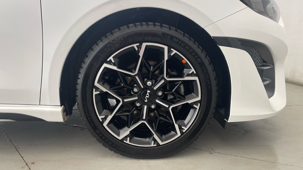 Used Kia Ceed 2025 for sale - 76519410: Photo 17