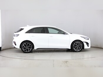 Used Kia Ceed 2025 for sale - 76519410: Photo