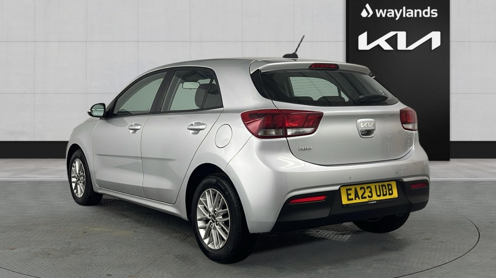 Used Kia Rio 2023 for sale - 77942142: Photo 2