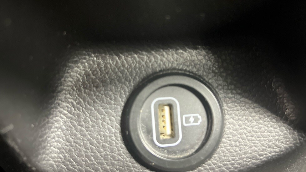 Used Kia Rio 2023 for sale - 77942142: Photo 27