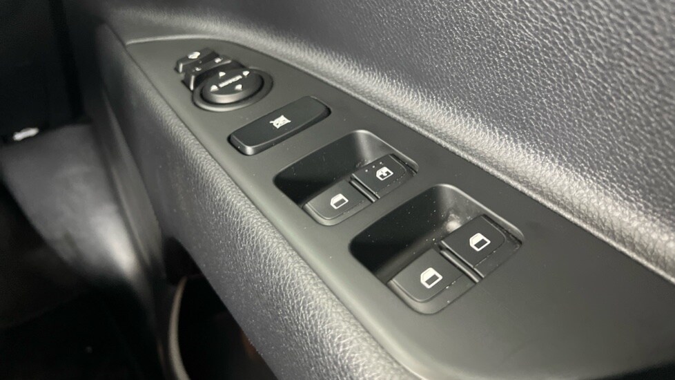 Used Kia Rio 2023 for sale - 77942142: Photo 38