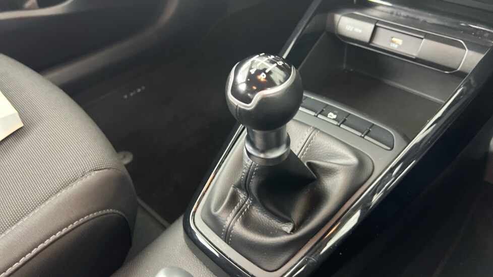 Used Kia Rio 2023 for sale - 77942142: Photo 41