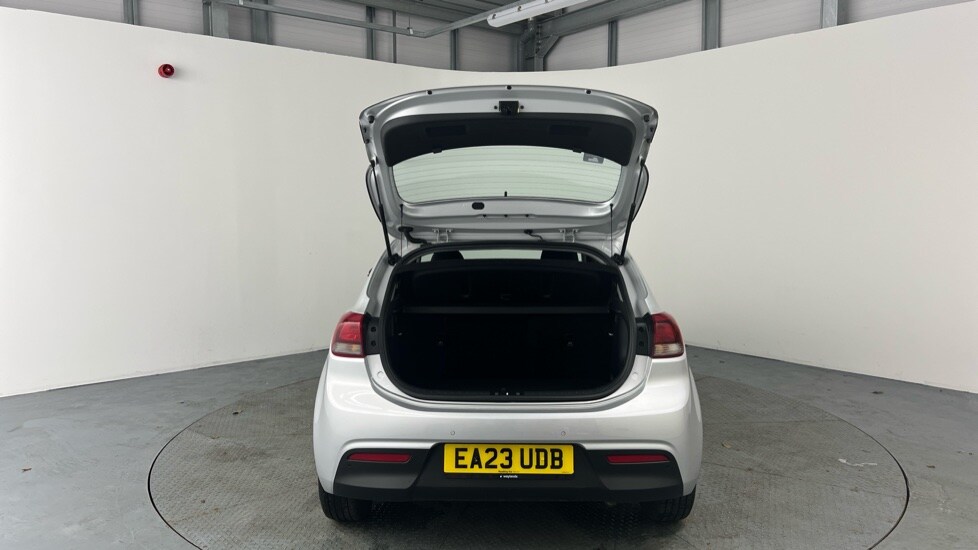 Used Kia Rio 2023 for sale - 77942142: Photo 8