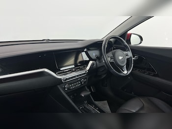 Used Kia Niro 2020 for sale - 77762809: Photo